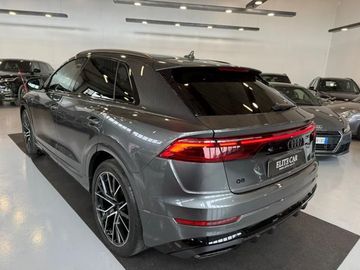 Audi Q8 - 4
