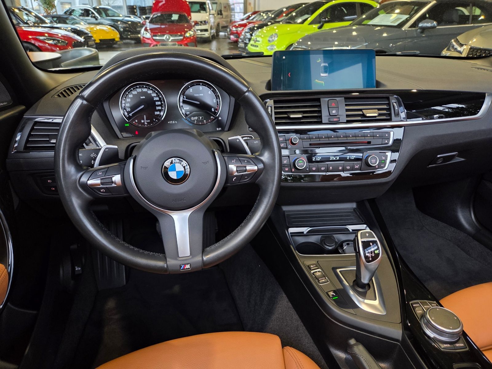 Fahrzeugabbildung BMW 220d Cabrio Sport Line H/K LED NAV SHZ PDC 17"