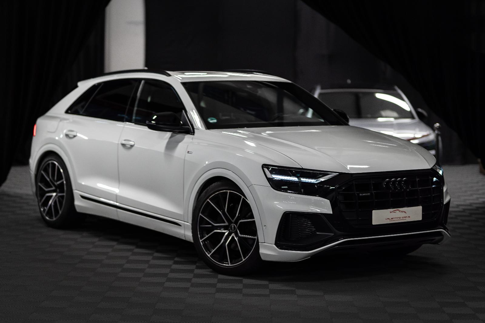 showroom-image-top