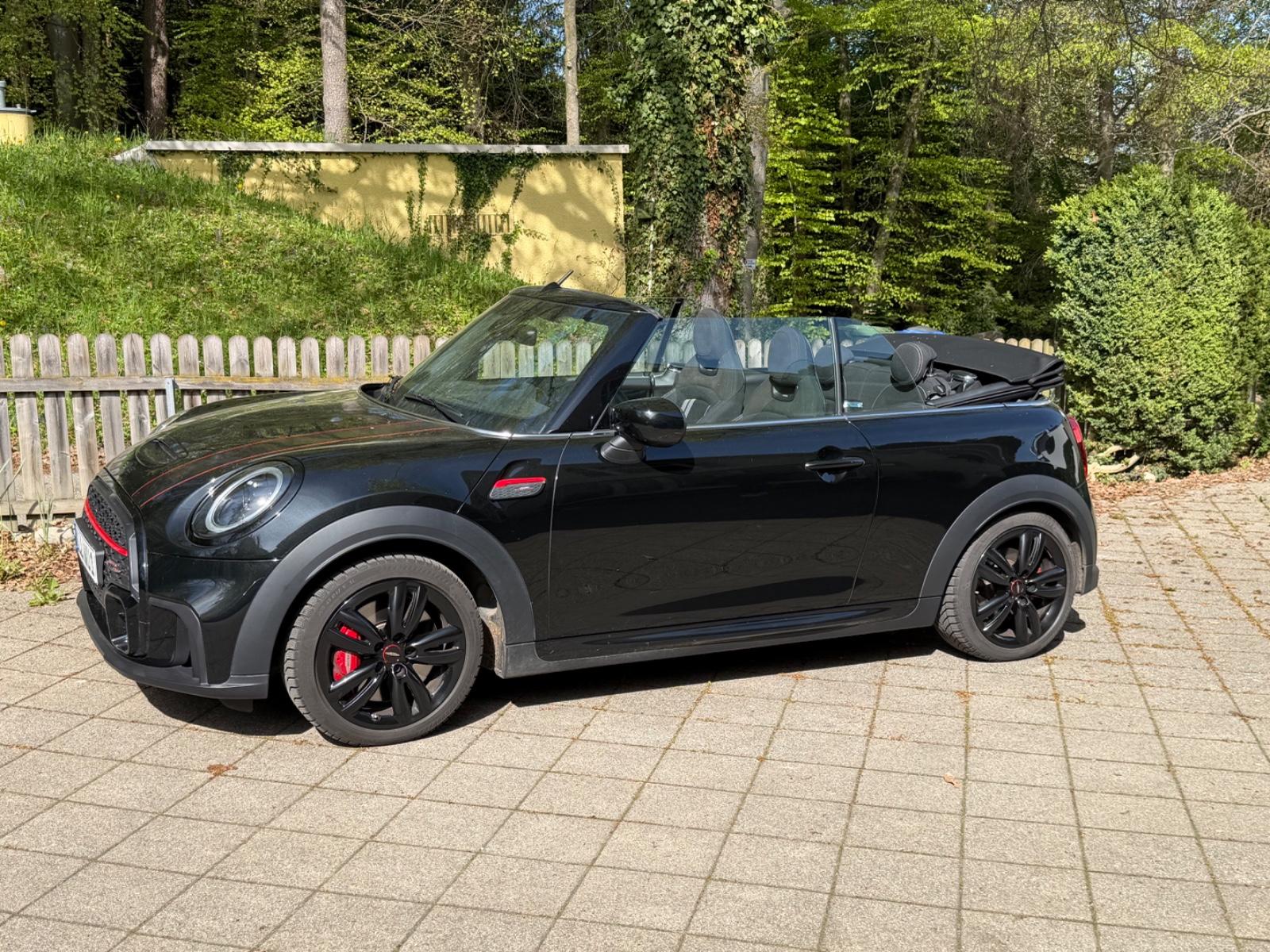 MINI John Cooper Works Cabrio Steptronic