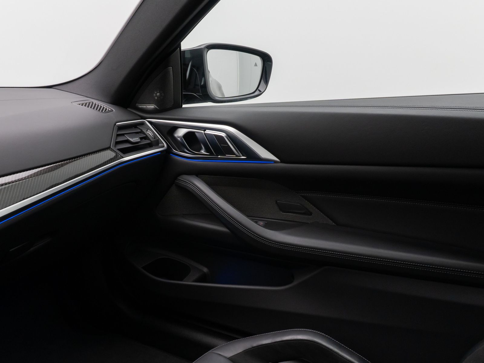 Fahrzeugabbildung BMW M4 Competition xD 360°M Drivers MCarbon MegaVoll