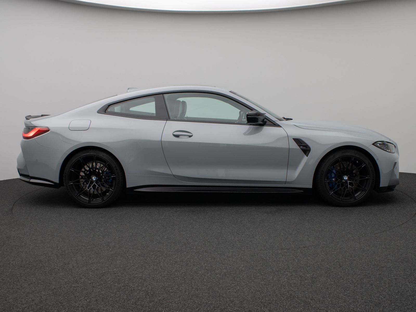 Fahrzeugabbildung BMW M4 xD Coupé Competition Kamera Glasdach HUD H/K