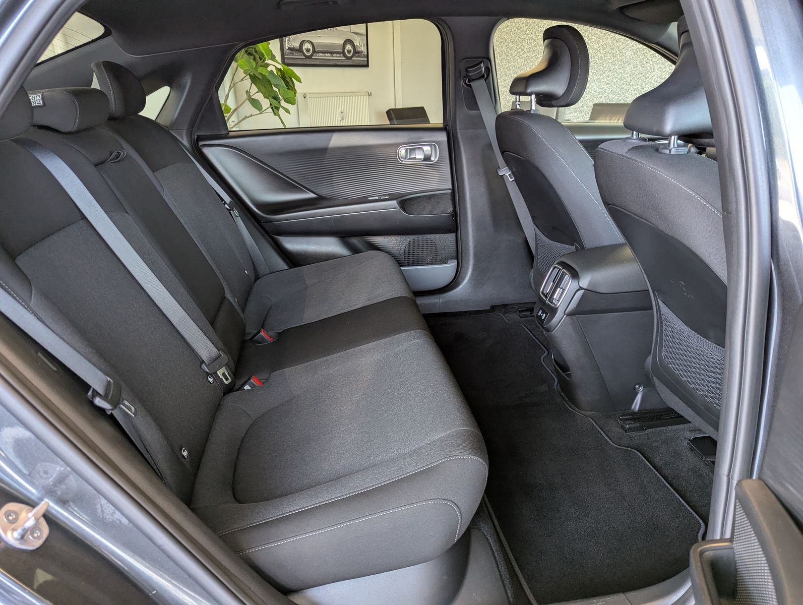 Fahrzeugabbildung Hyundai Ioniq 6 Dynamiq 77,4 kWh Kamera LED 95% SOH
