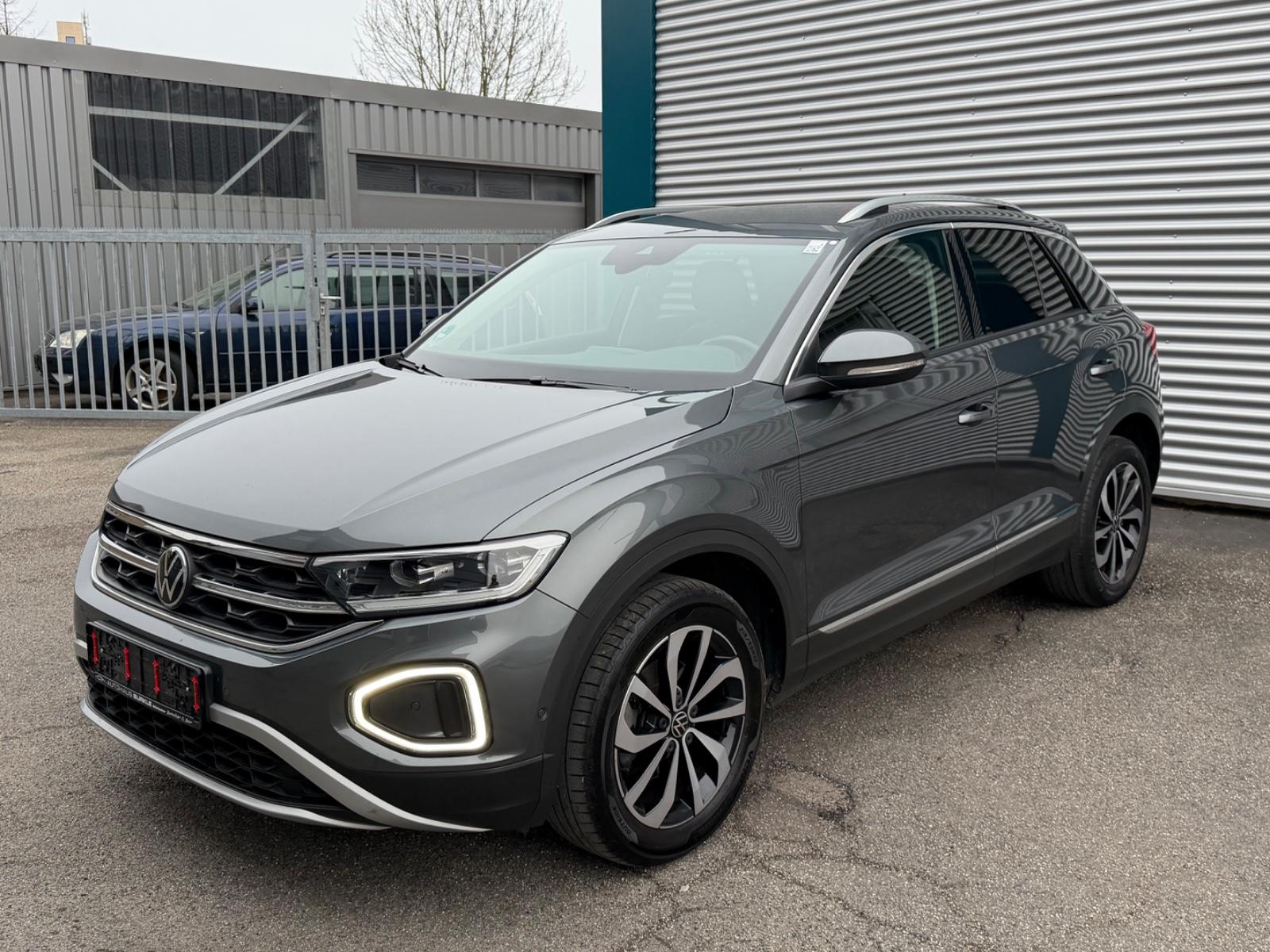 Volkswagen T-Roc Style *AHK*SHZ*LED*SCHECKHEFT*NAVI*DIGITAL