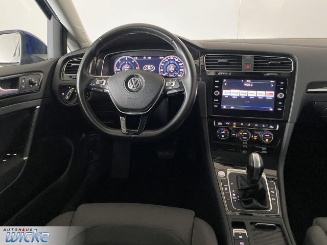 Golf VII 2.0 TDI DSG Highline NAVI KLIMA REAR