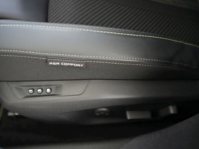 308 SW GT PHEV 180 AT+NAVI+RÜCKFAHRKAMERA+MASSAG