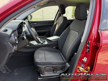 Alfa-Romeo Stelvio - 7