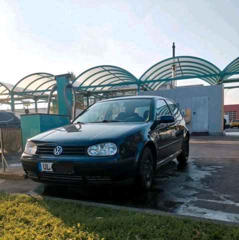 Volkswagen VW Golf IV 1.4 16V TÜV 04/26 Neue Allwette...