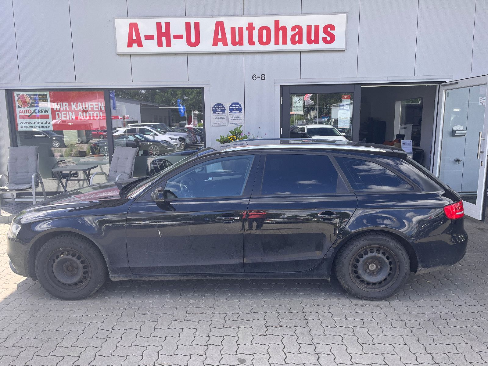 Fahrzeugabbildung Audi A4 Avant Attraction
