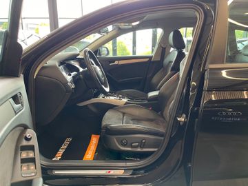 Audi A4 Avant quattro S-LINE*ALCANTARA*NAVI*PDC*MFLK*