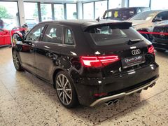 Fahrzeugabbildung Audi S3 Sportback 2.0 TFSI quattro