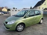 Renault Scenic Authentique 1.6 16V - Renault Scenic Authentique mit Benzin-Antrieb