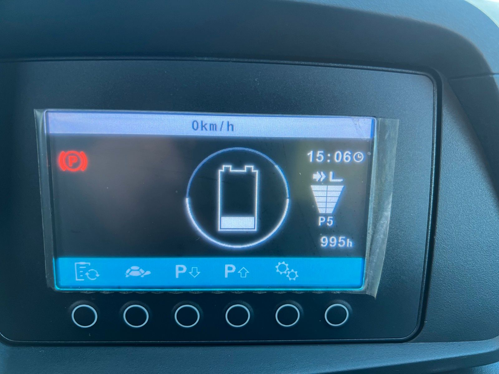 Fahrzeugabbildung Jungheinrich EFG 215 / Triplex: 4.25m! / SS / nur 995h! Waage