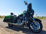 Harley-Davidson Street Glide CVO Screamin Eagle Kess Tech - HARLEY-DAVIDSON SCREAMIN EAGLE