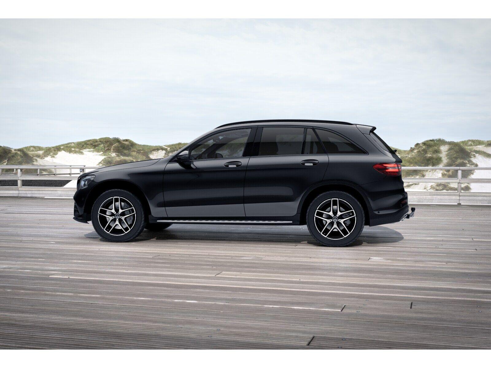 Mercedes-Benz GLC 300 4M AMG+NIGHT+AHK+DISTR.+PANO+LED+360-KAM