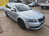 Skoda Octavia 2.0 TDI Green tec DSG Elegance Combi.. - Skoda Octavia: Combi Elegance TDI