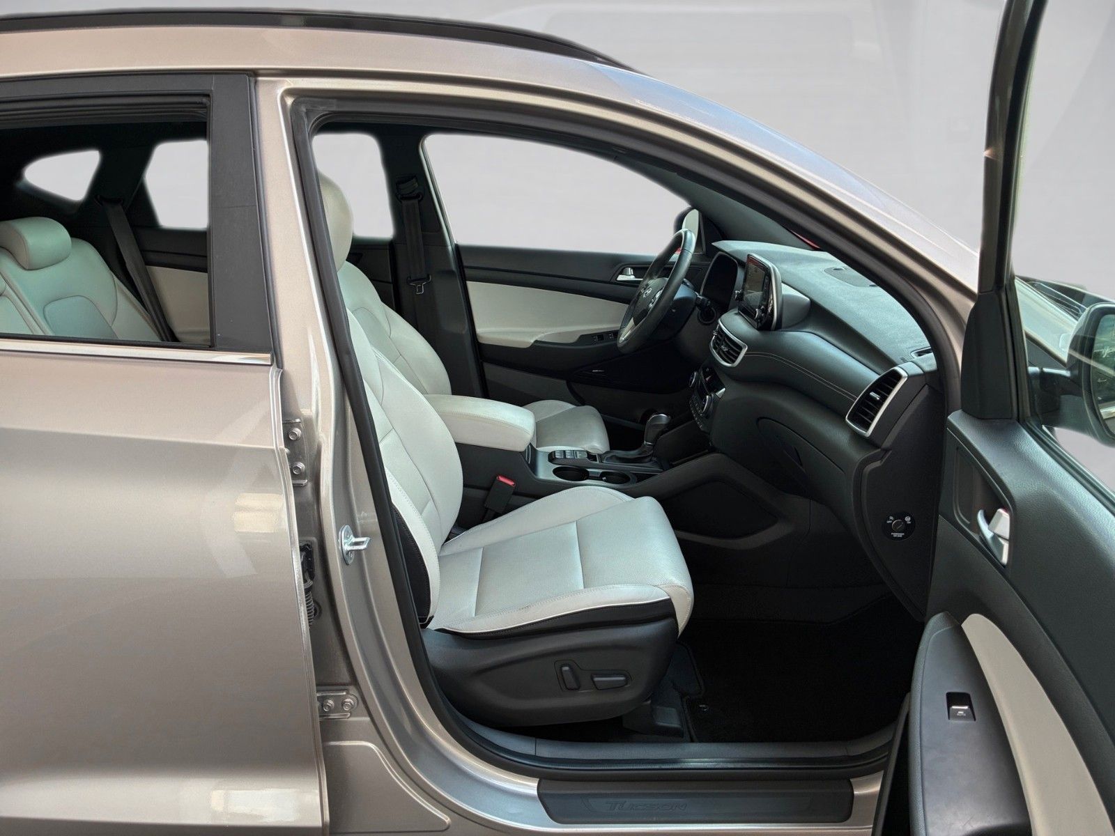 Fahrzeugabbildung Hyundai Tucson Premium 177PS Allrad/Kamera/AHK!
