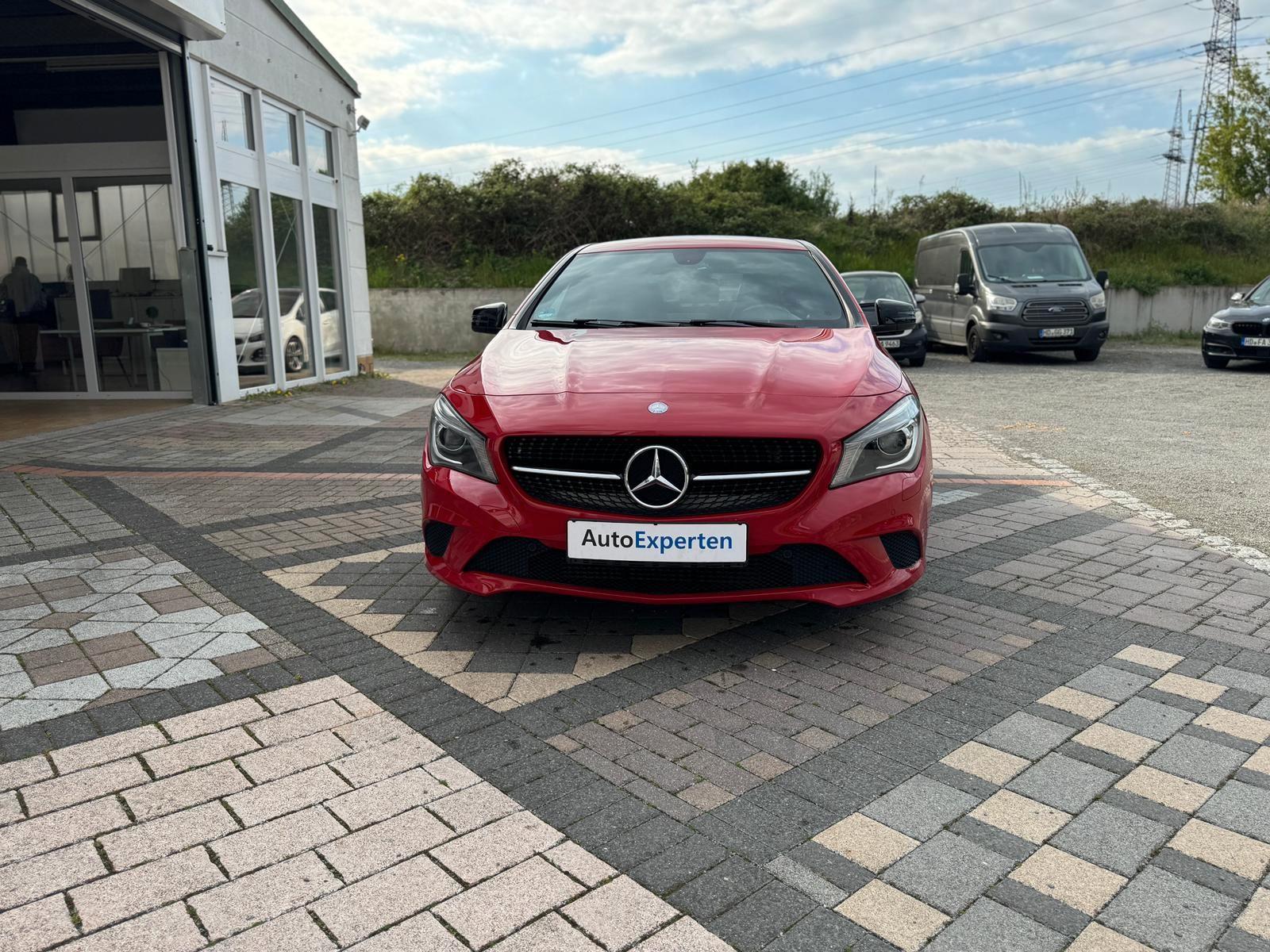 Mercedes-Benz CLA 180