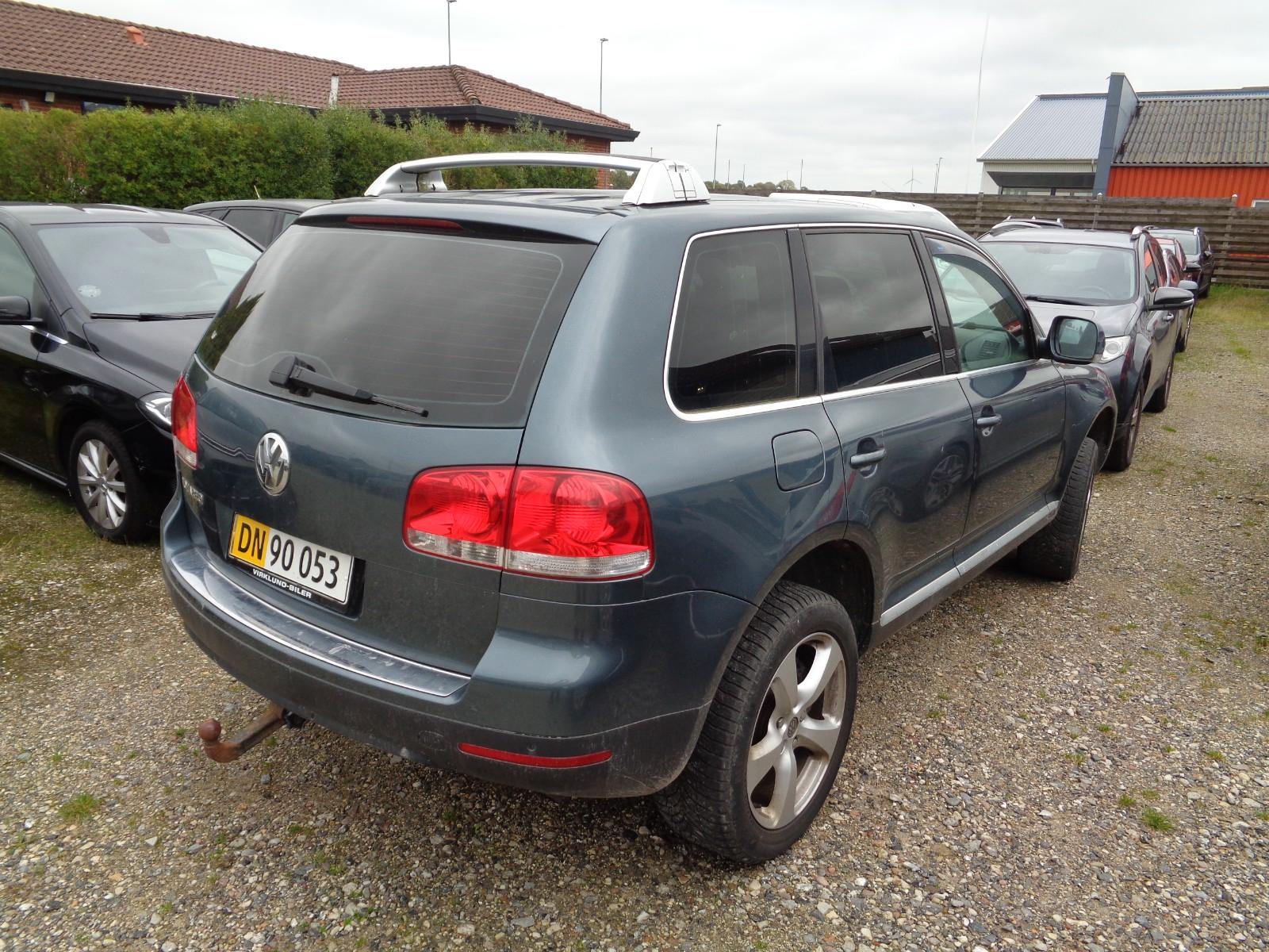 Volkswagen Touareg 2005 — engine 2.967 cm³, 224 HP (165kW)