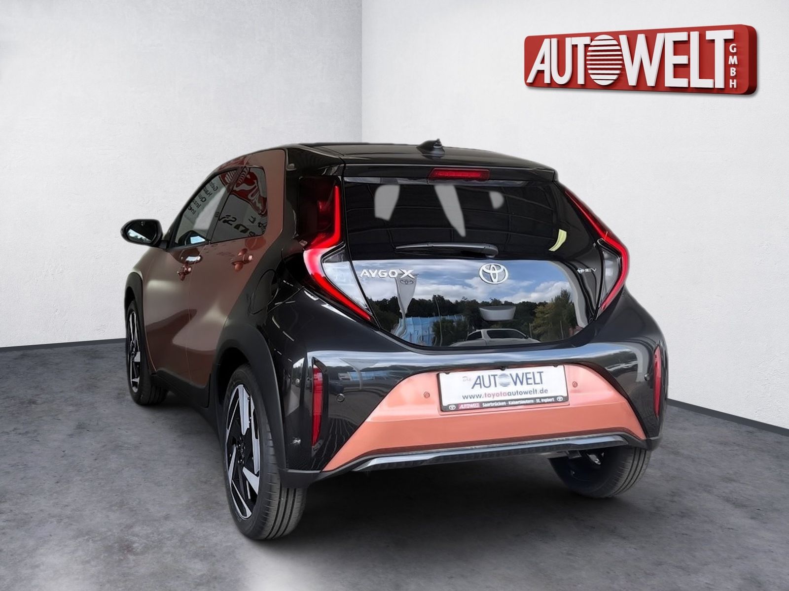 Fahrzeugabbildung Toyota Aygo X 1.5 Hybrid Lounge Canvas-Faltd., JBL,Kam.