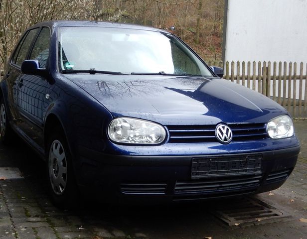 Volkswagen VW-Golf IV,1,4 l