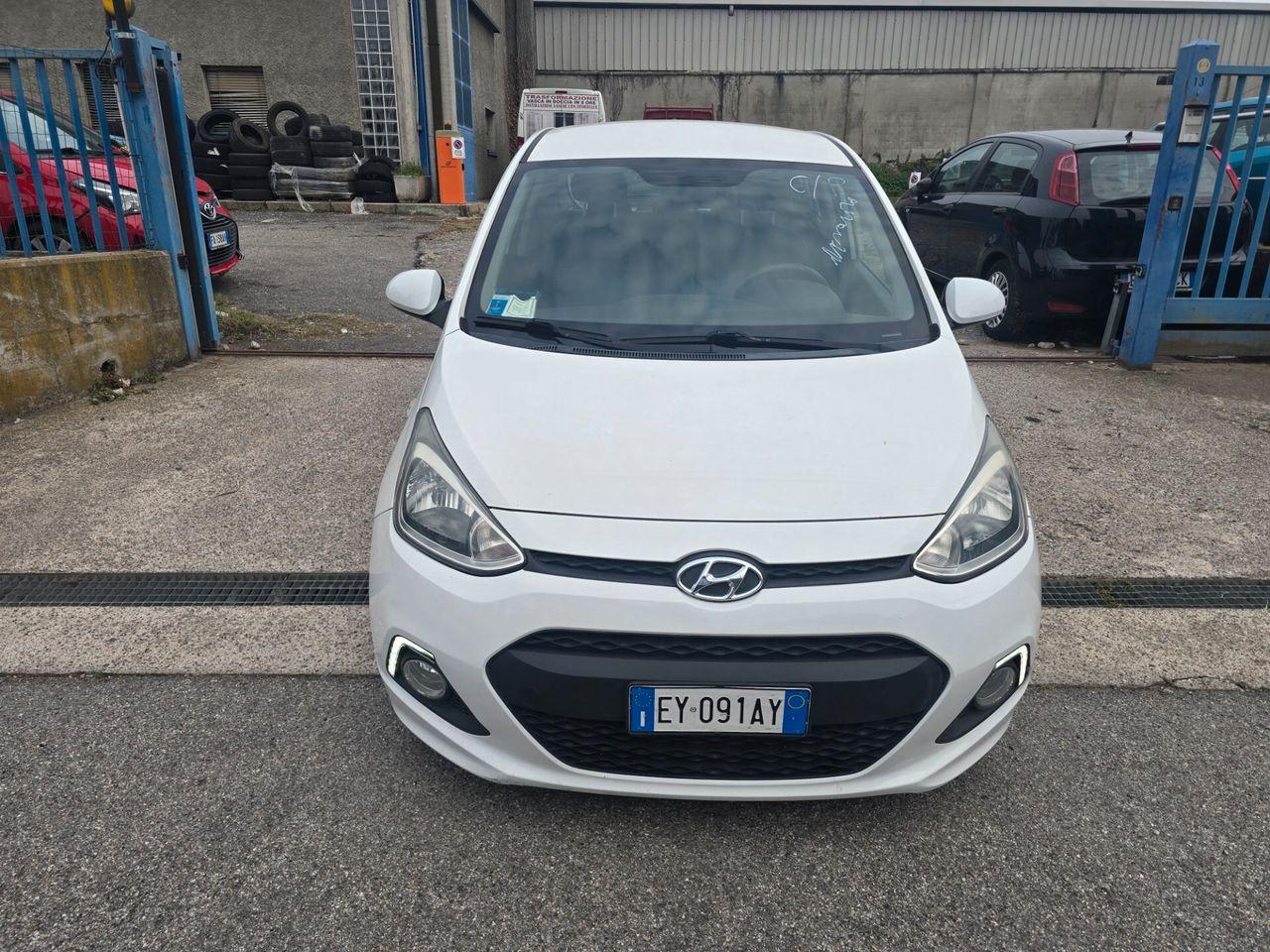 Hyundai i10