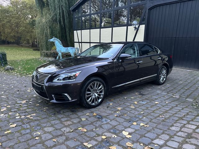 Lexus LS 600 600hL Wellness Line President Package