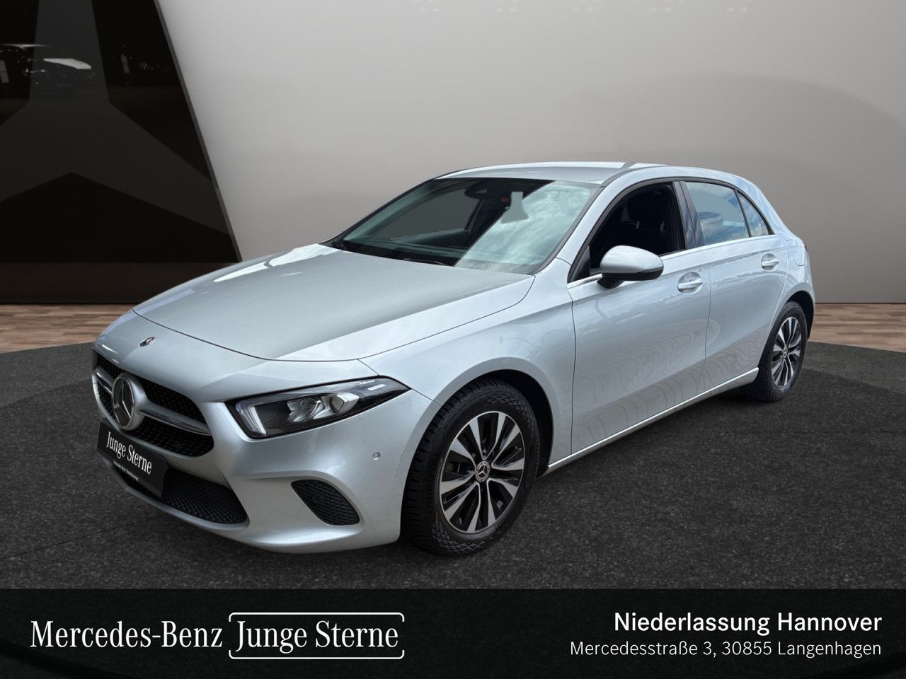 Mercedes-Benz A 200 d Style LED CarPlay DAB SpiegelP MBUX Adva foto 2