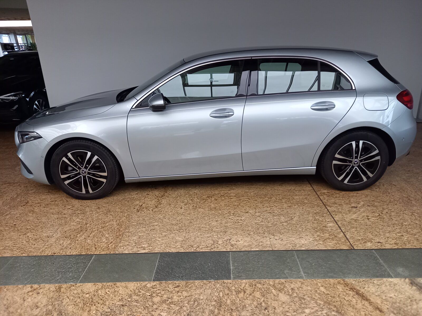 Mercedes-Benz A 180 Progressive Line Advanced Klimaaut 581Navi foto 4