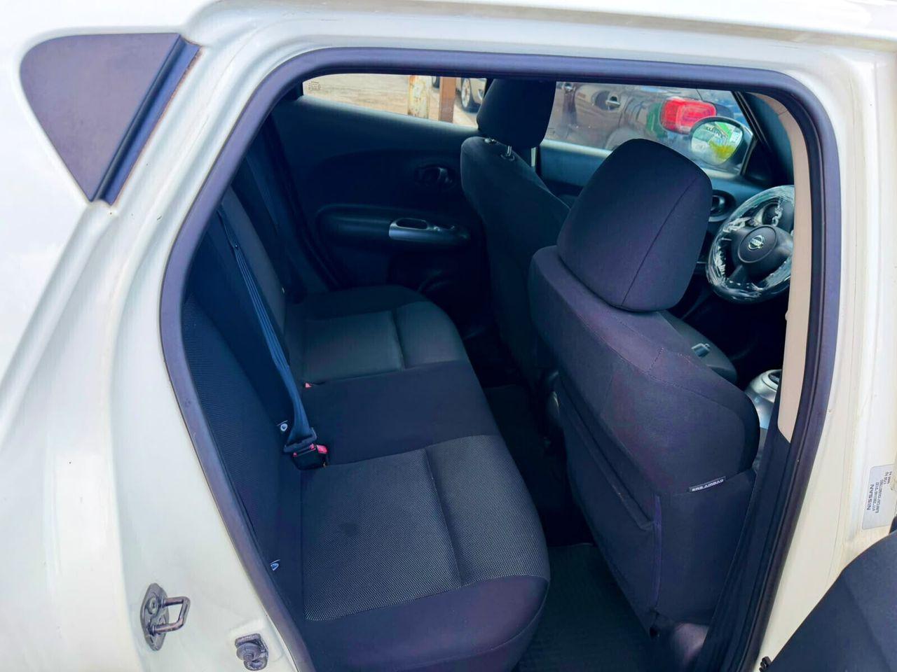 Nissan Juke 2011 — photo 11