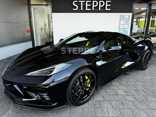 Corvette C8 Stingray Coupe 2024 2LT Europamodell