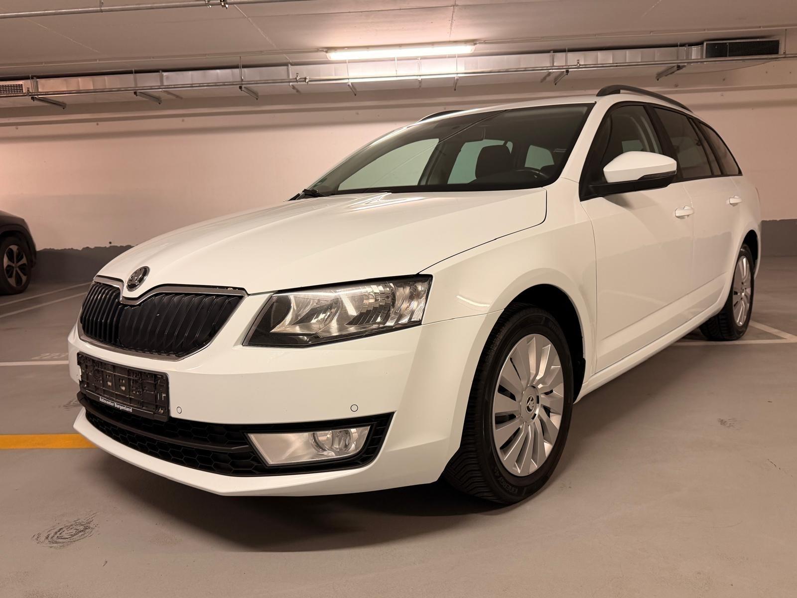 Skoda Octavia Combi Ambition navi