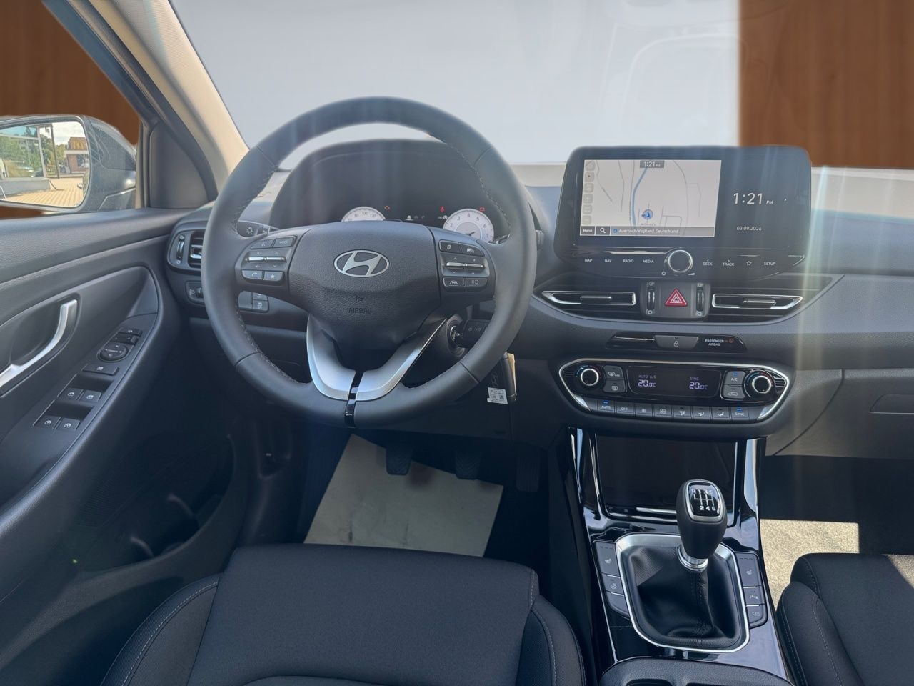 Fahrzeugabbildung Hyundai i30 ADVANTAGE LED*SHZ*LHZ*KAMERA*NAVI*USB*2Z-KL*