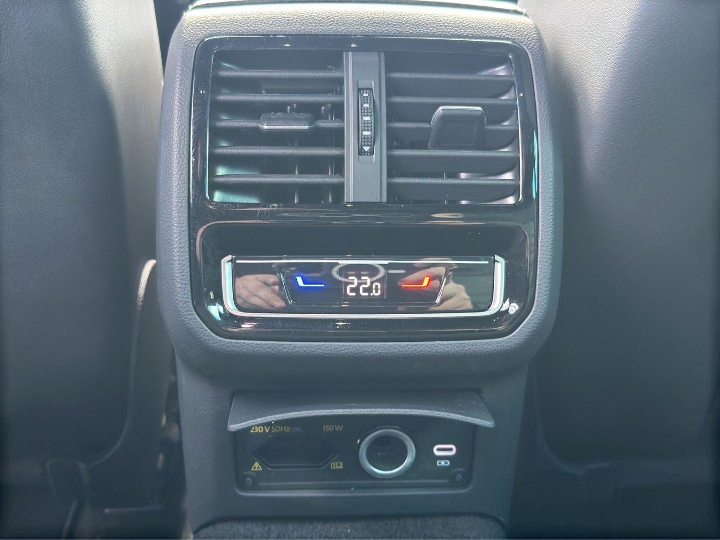 Passat 1.5TSi DSG AHZV LED Rückfahrkamera FrontA