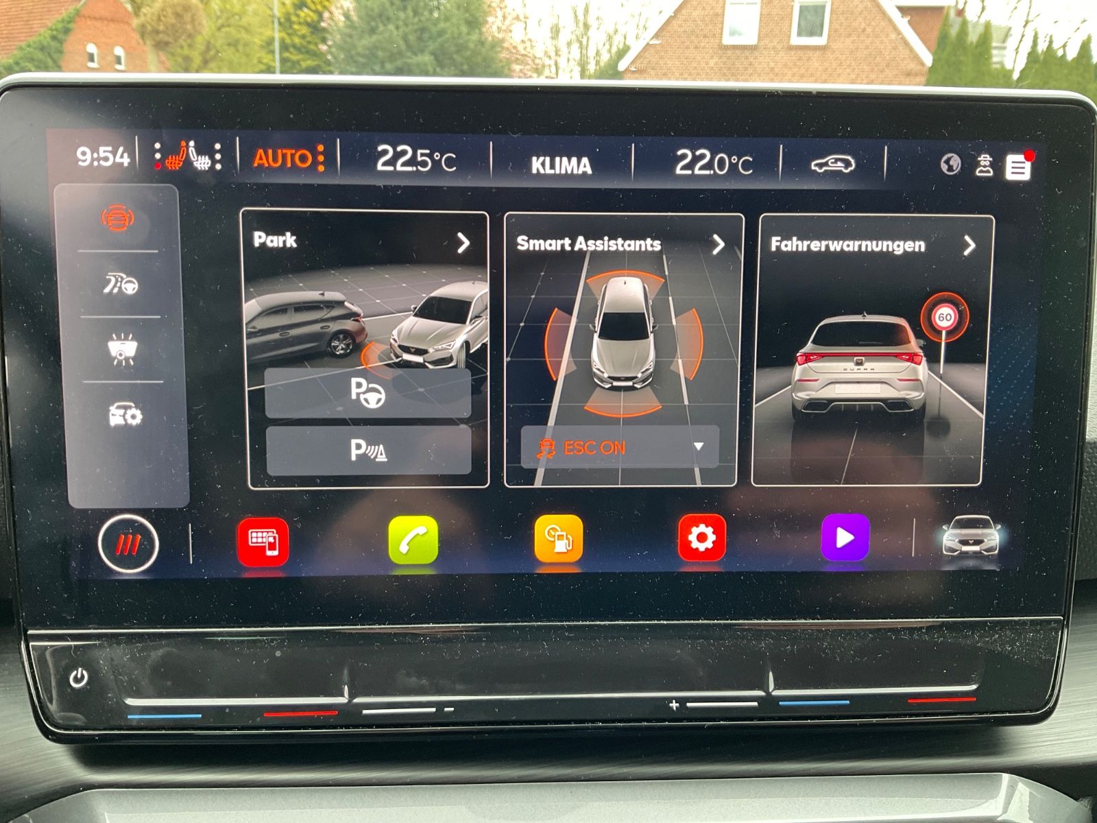 Fahrzeugabbildung CUPRA Leon 1.5 eTSI 110kW DSG,Kamera,Navi,LED,Carplay