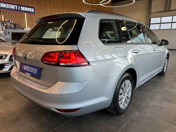 Volkswagen Golf VII Variant Trendline BMT *Navi*