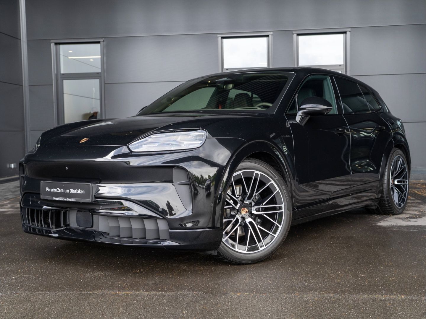 Porsche Cayenne Electric Burmester 22'' Head-Up HD-Matri