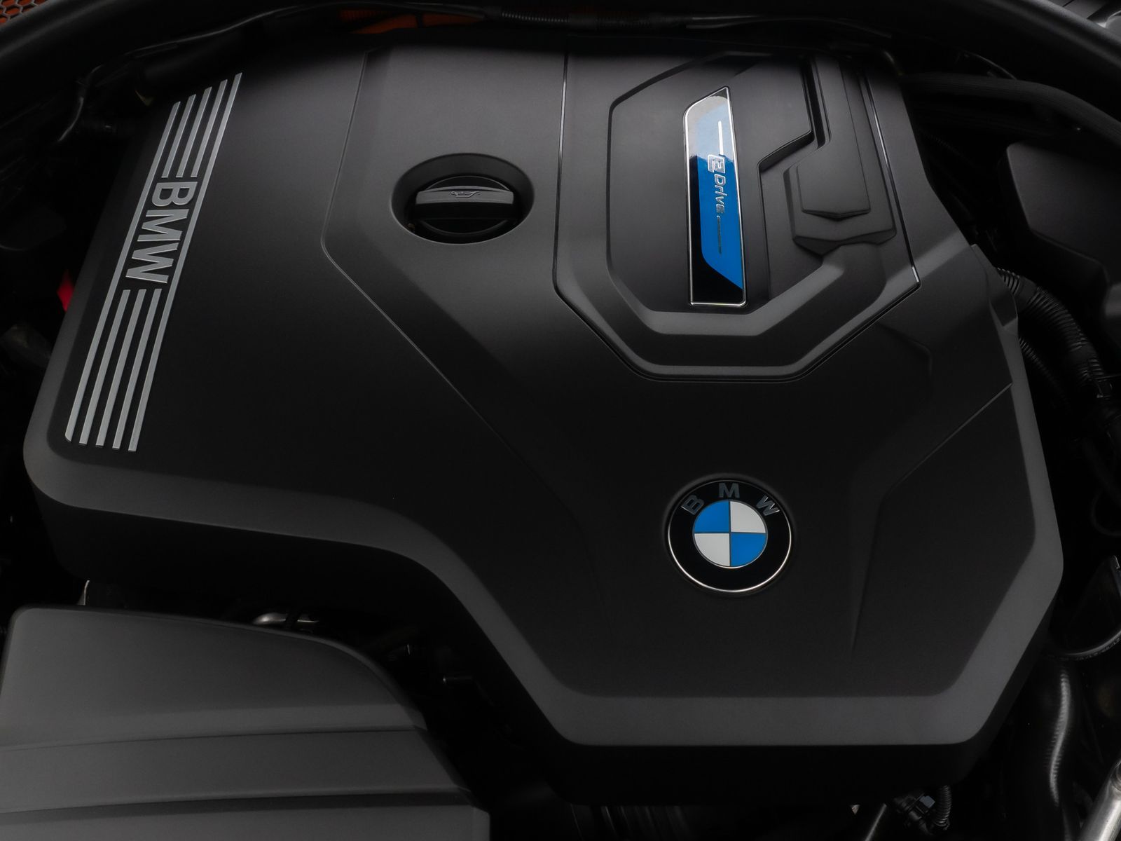 Fahrzeugabbildung BMW 320e Luxury Line Laser DAB HiFi Panorama Kamera