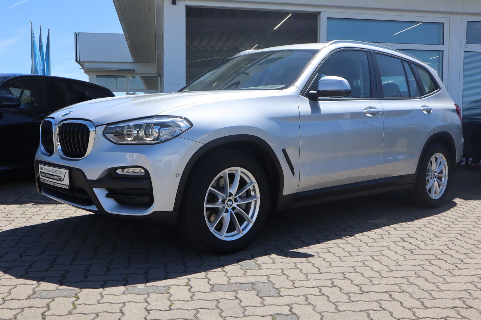 BMW X3 xDrive20d Advantage LED/RFK/Navi/AHK/CD