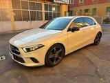 Mercedes-Benz MERCEDES-BENZ A 180 d Automatic Sport "ProMMo" - : Limousine, Prom
