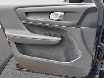 Volvo XC40 - 12