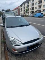 Ford Focus 2001 - Ford Focus aus 2001: Kombi