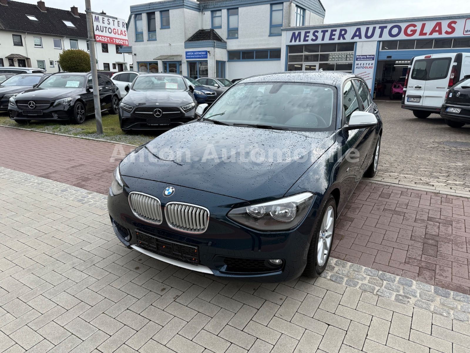 BMW 118 1 Limousine 5-trg. /Automatik/Navi/Leder foto 5