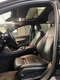 Mercedes E 200 - 8
