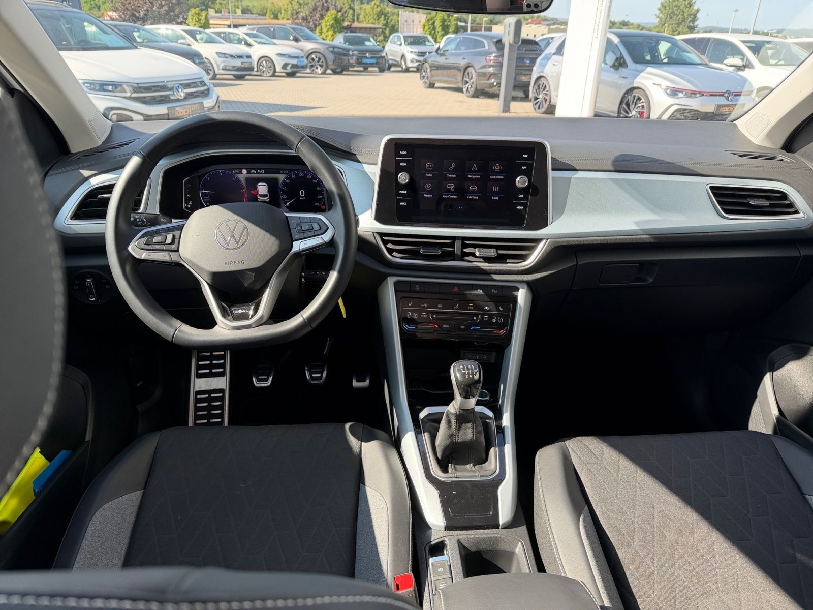 Volkswagen T-Roc - Bild 11