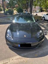 Porsche Panamera Diesel -