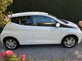Toyota Aygo (X) 1,0-l-VVT-i x-play Team Deutschland... - Toyota Gebrauchtwagen in Düren