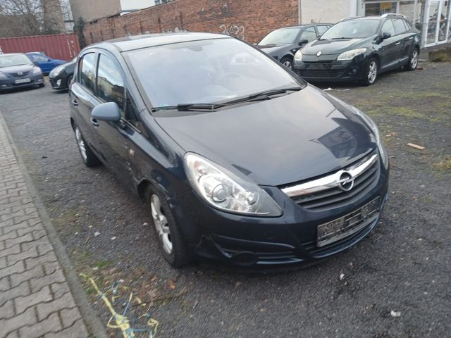 Opel Corsa 1,4