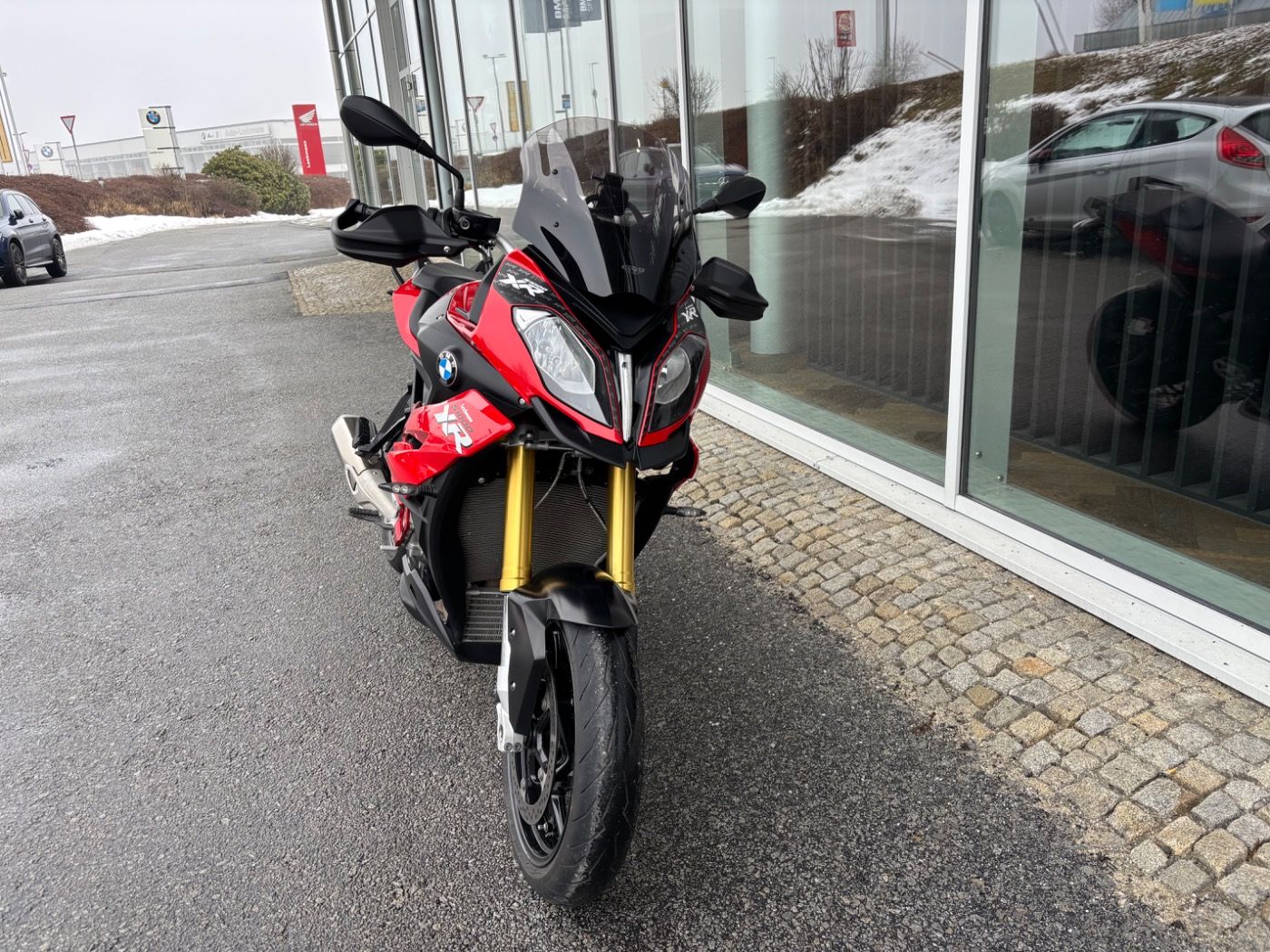 Fahrzeugabbildung BMW S 1000 XR 2 Pakete