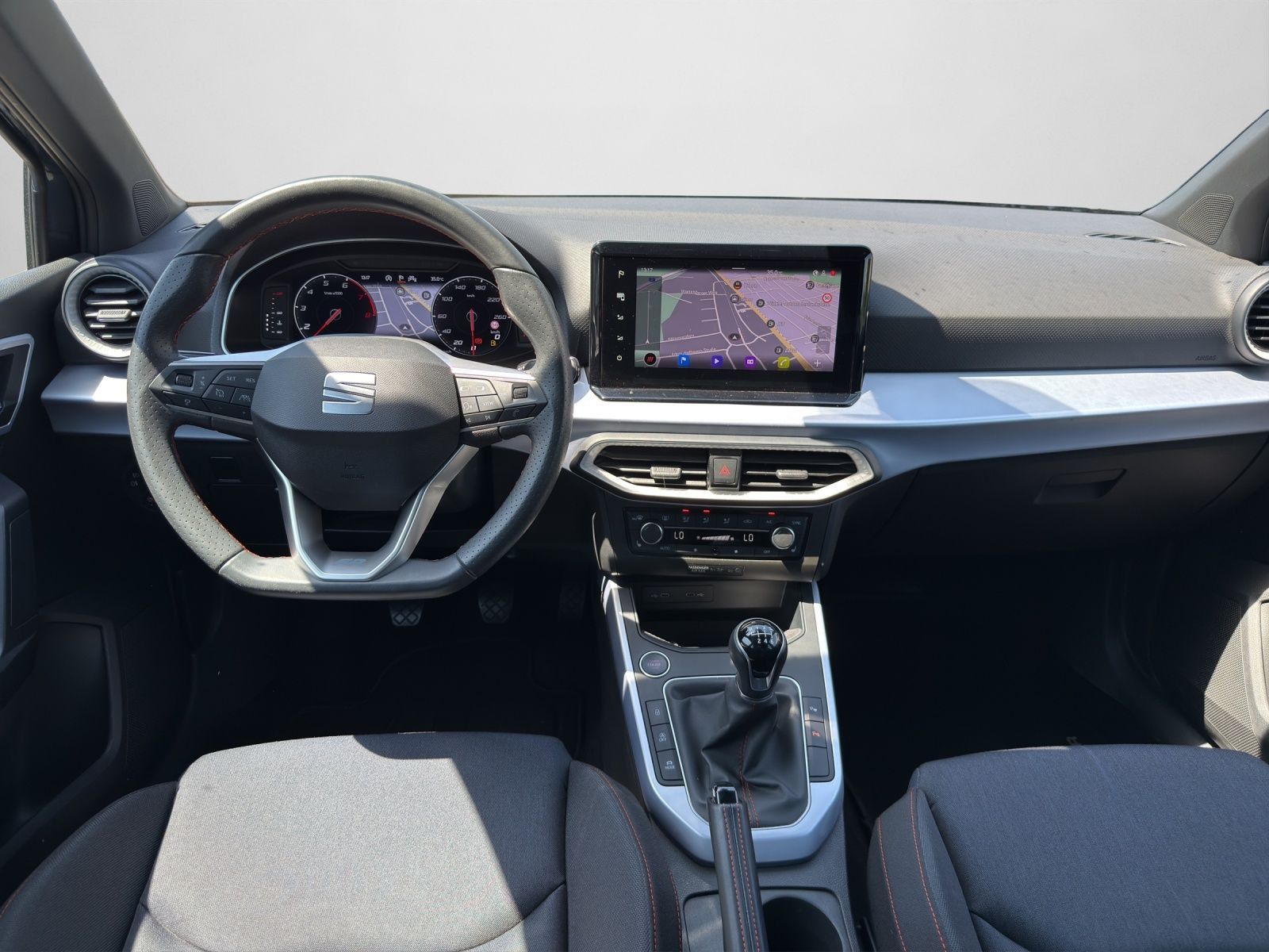 Seat Arona - Bild 4